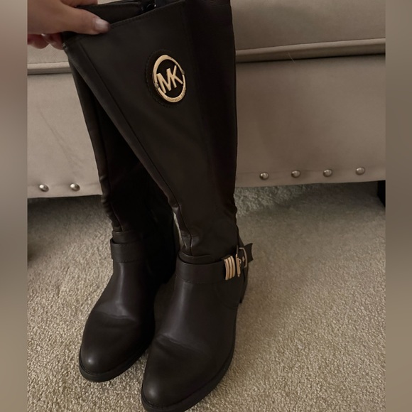 Brown Michael Kors Boots - Picture 3 of 6